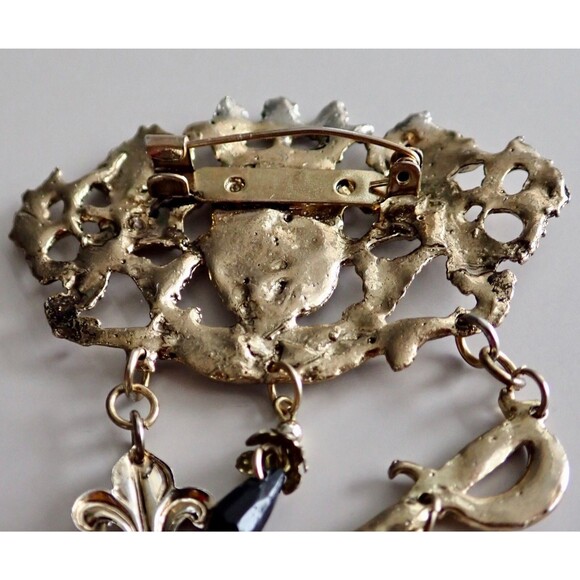 Edwardian Coat of Arms Hanging Fluer de Lei Sward Jet Cross Bead Brooch C Catch - Picture 7 of 12